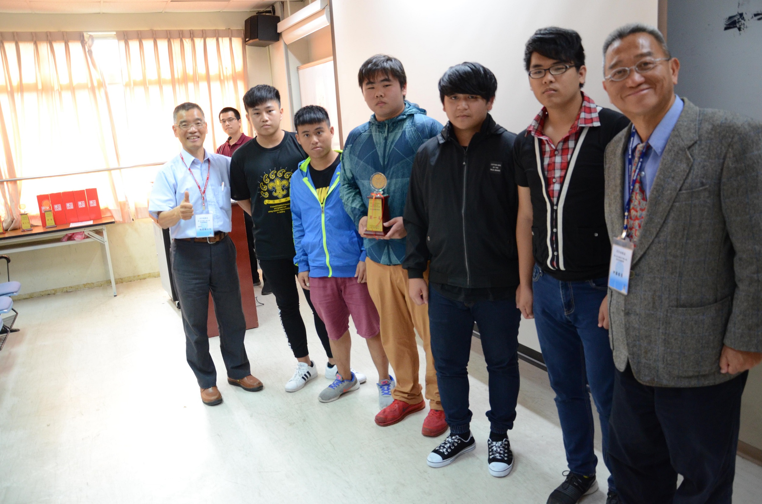 第3屆裕隆盃全國高中職工程創意專題競賽「電機與控制組」由培德工家獲得第一名