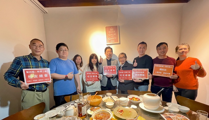 /></td> </tr> <tr> <td colspan=